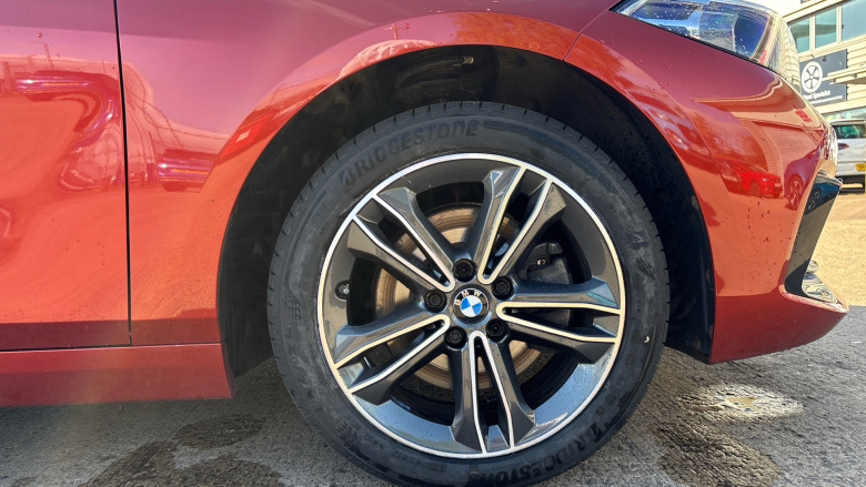 BMW 1 Series 118i [136] Sport 5dr Step Auto [Live Cockpit Pro] Petrol Hatchback